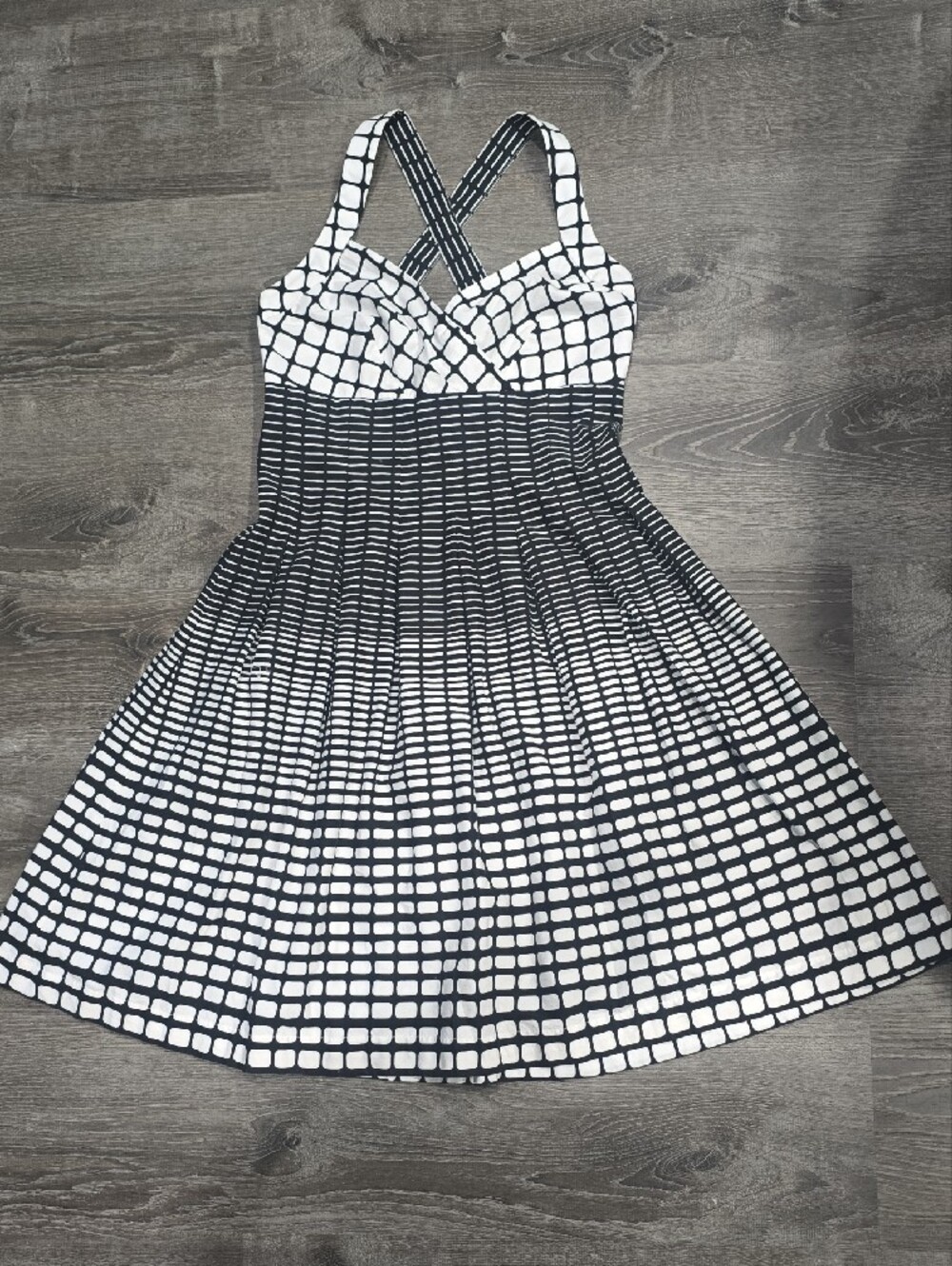 R&K Black and White Geometric Midi Dress Sz 8